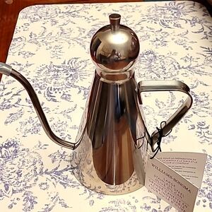 NWT Williams Sonoma Stainless Steel Olive Oil Can
